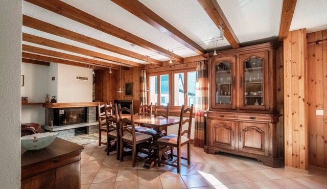 Chalet-style apartment between walking and bouldering (CHALET NUCLEO 12)