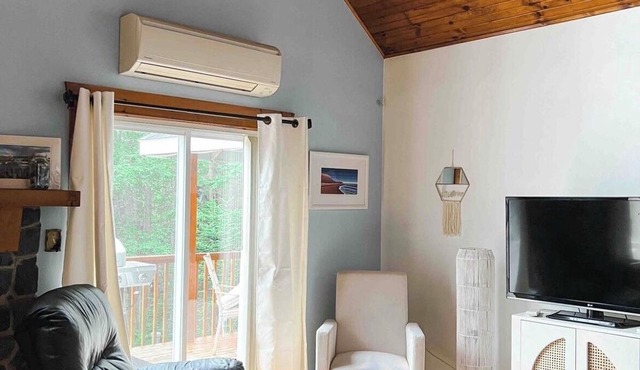 Chalet style by the Sea 7 mins to National Park Beaches