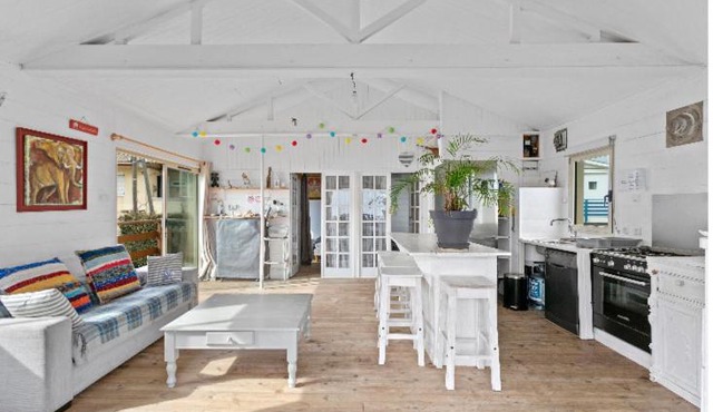 Chalet sur pilotis 10 pers wifi 2 suites familles 50 m mer clim