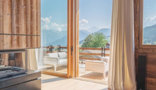 Chalet Tignes with 5 spacious bedrooms