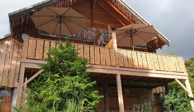 Chalet Tout Équipé à la Joue du Loup, vue Exceptionnelle sur le Grand Ferrand