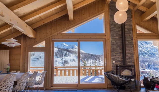 Chalet Vail Colorado Montgenevre - ideal 14 to 20 people - village center