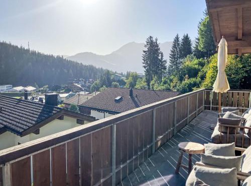 Chalet Vista dal Dragun by Interhome