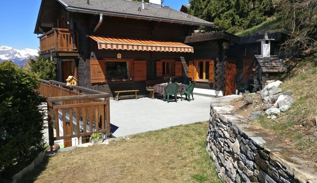 Chalet VOLIÈRE HAUT -Outside : chalet for 8 persons, large terrace, garden, balcony, barbecue, sun t