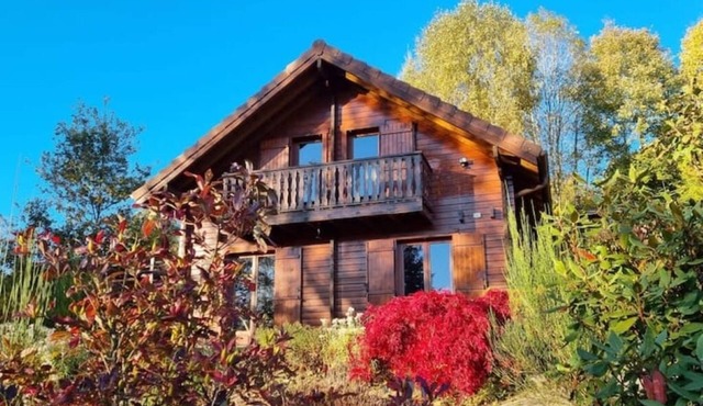 Chalet with 2 saunas and fireplace, near Gérardmer