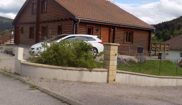 Chalet with games room for groups of 15 to 25 people