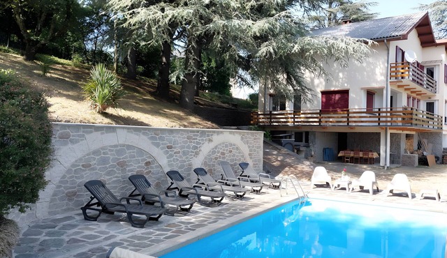 Chalet with Panoramic Views and Heated Pool