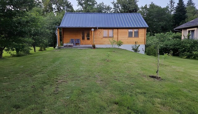 Chalet with Private Terrace and Private Garden
