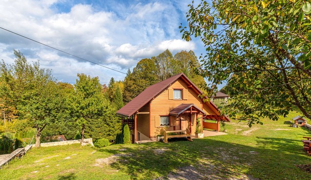 Chalet With Private Whirlpool And Sauna, Zavrh, Croatia