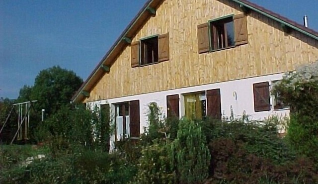 Chalet with views of Lake Saint-Point