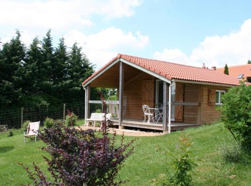 Chalets avec animaux, entre Vallée de la Sioule et Combraille - FR-1-489-314