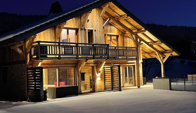 Chalets Coeur du Lac MALBUISSON/10km from METABIEF/4 people (+2)/56 m2