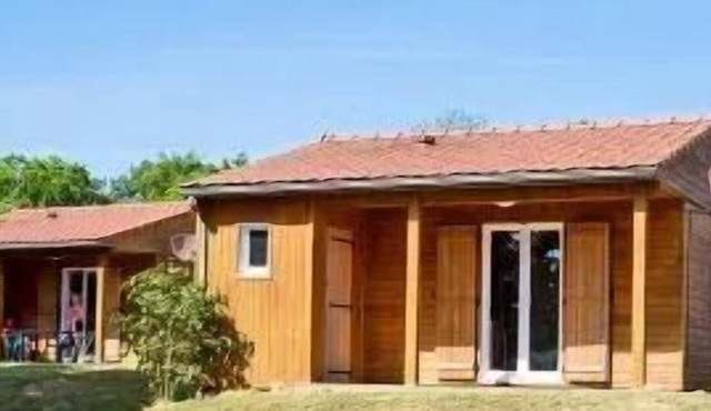 Chalets de la Vingeanne * - Standard chalet PMR (person with reduced mobility) 39m2 - 2 bedrooms/covered terrace 6 people