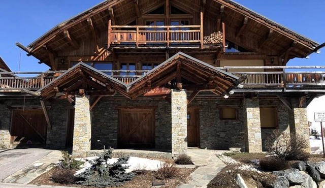 Chalets for 10 People