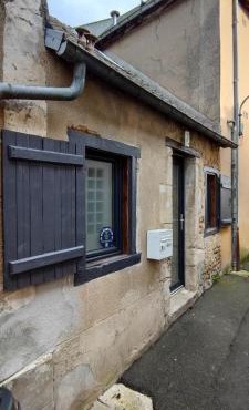 Chaleureuse petite maison de bourg