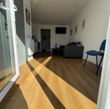 Chaleureux studio central Appart B