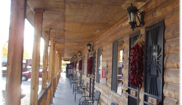 Chama River Bend Lodge