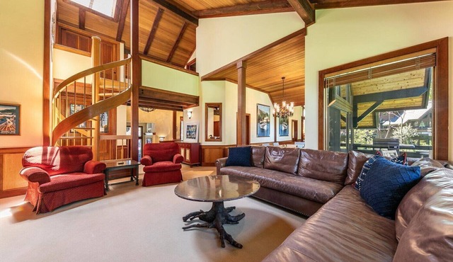 Chambers Lakeside w/Lake Views & HOA Gym, Pool, Beach