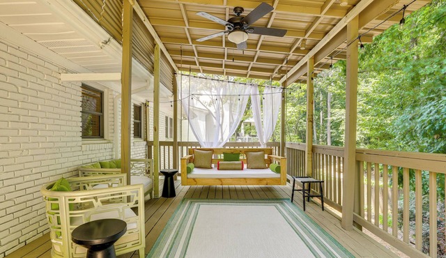 Chamblee Home w/Fireplace Near Hospitals