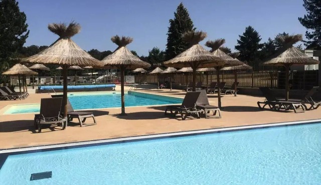 Chambon Gorges Campsite* - Family Classic 40m² - 2 bathrooms - 2 bedrooms Air conditioning 4 people