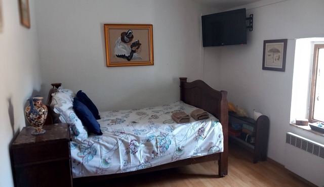 Chambre au Cœur D'un Village, Gastronomie et Soins Bien-être au Rendez-vous !