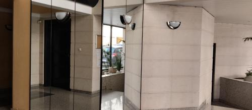 Chambre 20 m2 S de B et WC privés, Garage