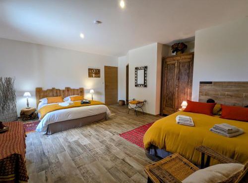 Chambre 4 pers avec piscine chauffée & WiFi - FR-1-591-708