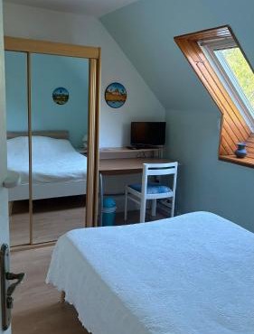 Chambre au calme avec vue sur le jardin