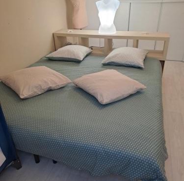 Chambre aux portes du circuit