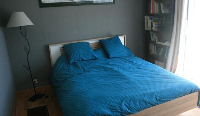 Chambre avec accès piscine intérieure