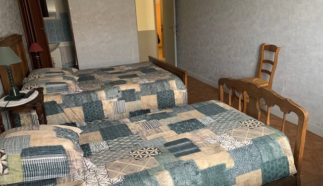 “Chambre Bleu” Guest Room with Mountain View, Shared Terrace and Wi-Fi