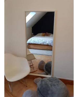 Chambre Bleue, lit double 2 personnes, Maison en plein coeur du Parc Régional du Vexin