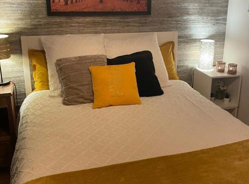 Chambre calme avec petit déjeuner