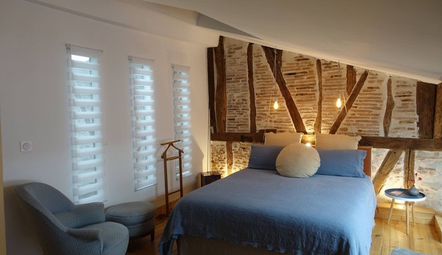 Chambre cuivre-Double room-Standard-Private Bathroom-City view