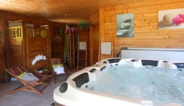 Chambre D'hôte Dans un Domaine Avec Étangs de Pêche et Espace Bien-être