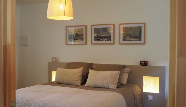 Chambre D'hôtes En Apar-té En Fond de Jardin Calme Relaxation Piscine