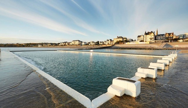 Chambre D'hôte Avec vue sur mer et Piscine Privée /Manche /Double Perspective