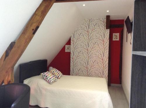 Chambre d'hôte du HOUSSAY à VALENNES 72320