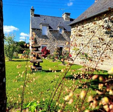 chambre d'hôtes avec petit déjeuner compris à Mégrit
