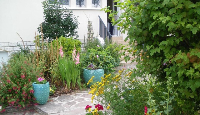 Chambre d'Hôtes - DOUCE NUI-THE