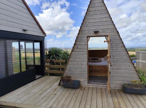 chambre d'hôtes "Tipi en bois"