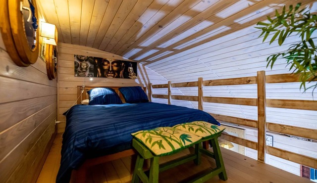 Chambre d'hôte DOLCE VITA + 2-hour access to aqua relaxation area (2 people)