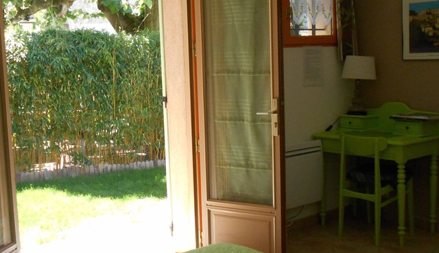 Chambre d'hotes with shower room, wc and terrace