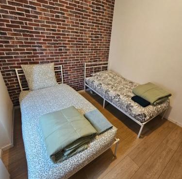 Chambre dans appartement Centre ville de Montluçon 15 min à pieds de la gare