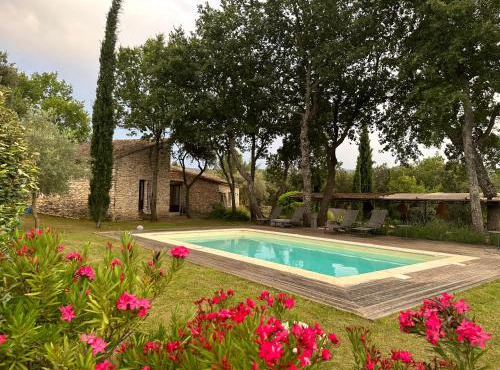 Chambre dans bastide au milieu des vignes
