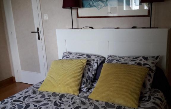 Chambre dans jolie demeure