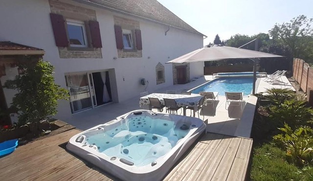 Chambre double dans la maison de Pauline et Stéphane