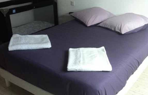 Chambre double + lit Bébé