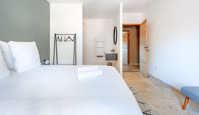 Chambre et Table d Hôtes vue Ventoux