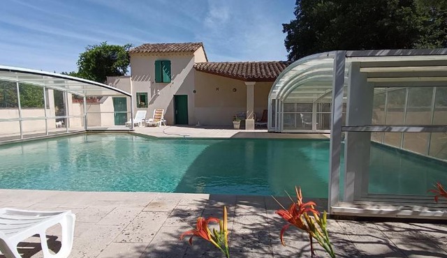 Chambre d'hôtes indépendante avec piscine proche de Vaison-la-Romaine